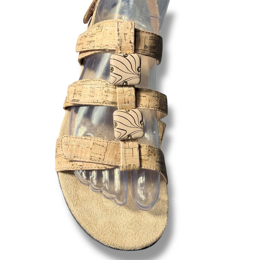 Vionic Amber Cork Strappy Sandals Women Size 6.5 Beige Adjustable Comfort - Picture 2 of 12